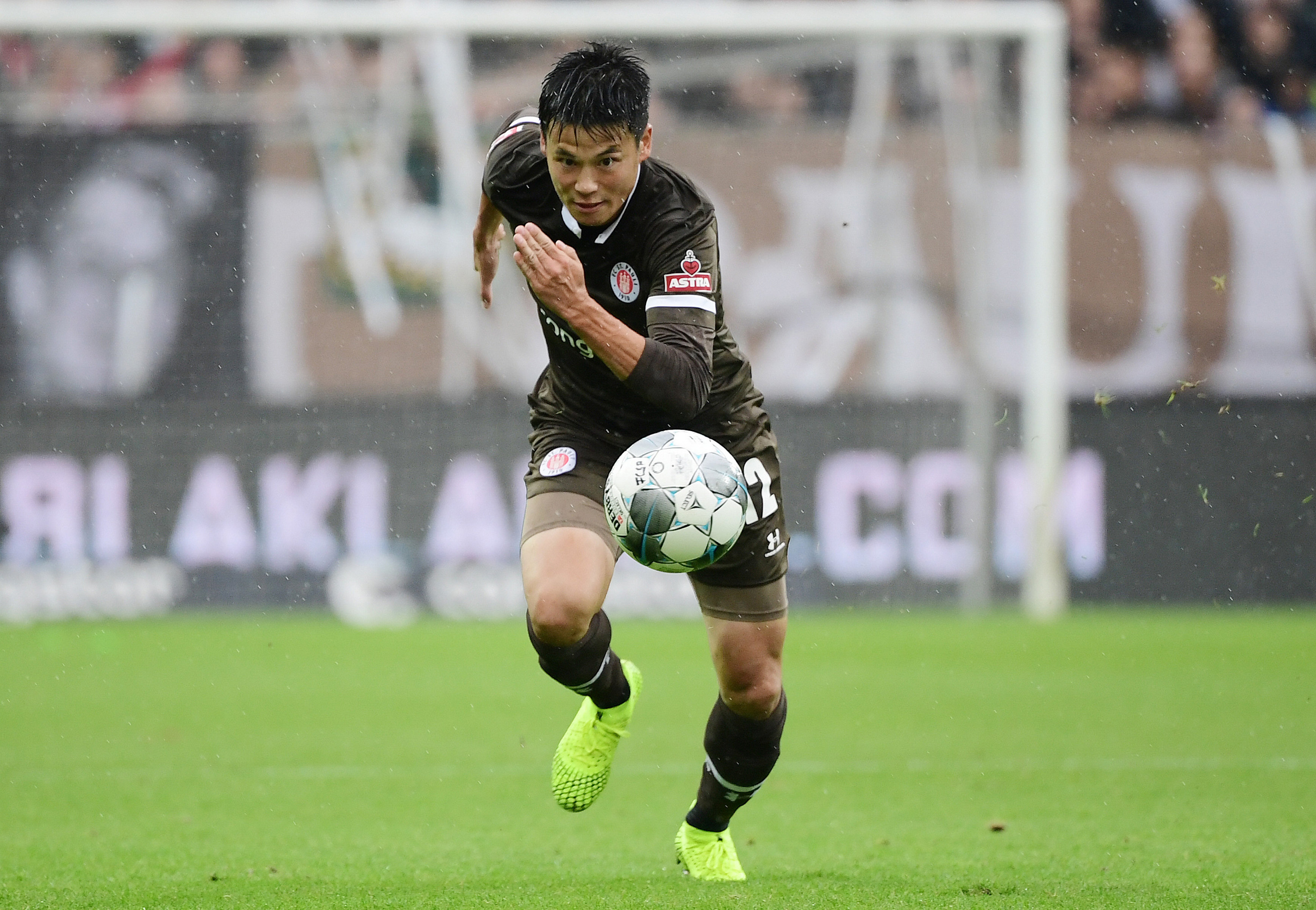 Mit 35,17 km/h im Spiel beim VfL Osnabrück legte Ryo Miyaichi den schnellsten Sprint aller Zweitligaspieler hin.